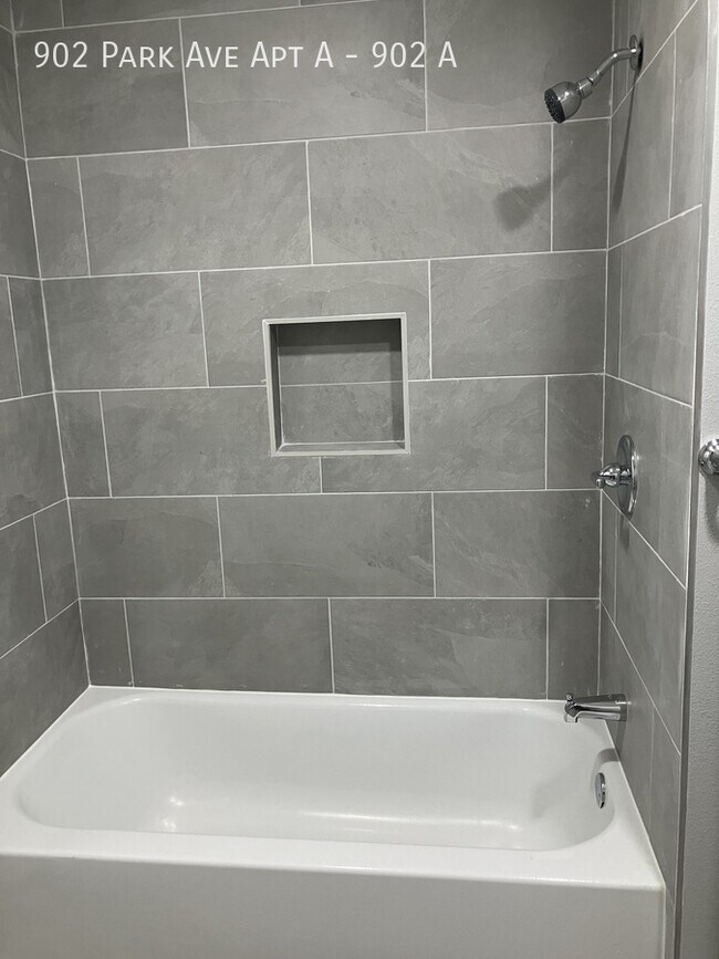 Photo - 902 Park Ave W Unit 902 A