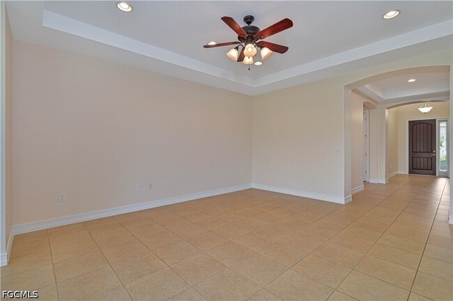 Photo - 3899 Eldon St