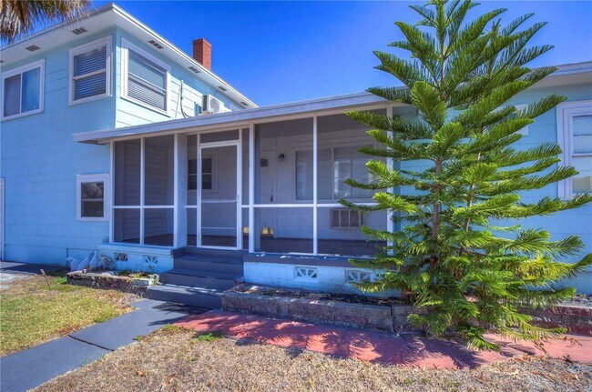 Photo - 5737 Shore Blvd S Unit 2