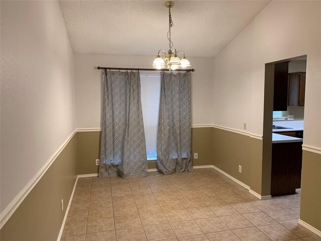 Photo - 17130 Copperhead Dr