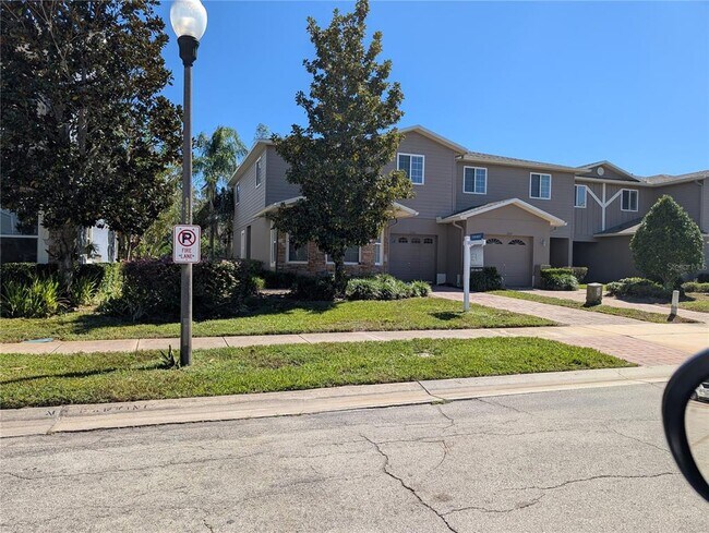 Photo - 2203 Chatham Pl Dr