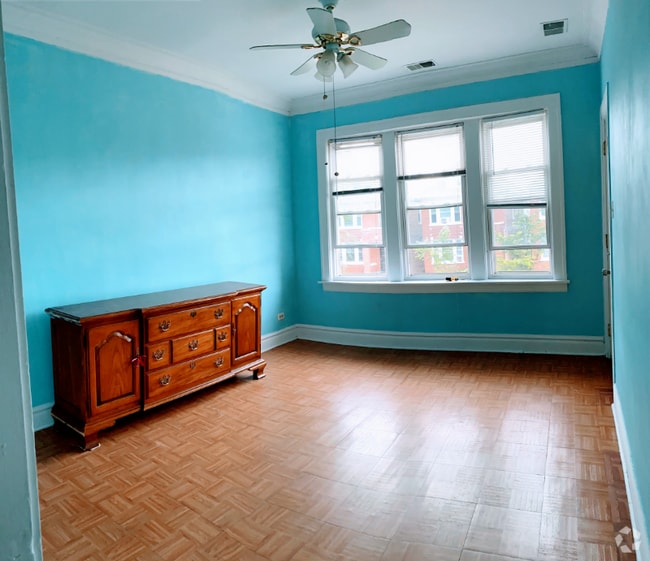 Building Photo - 4635 S Spaulding Ave Rental
