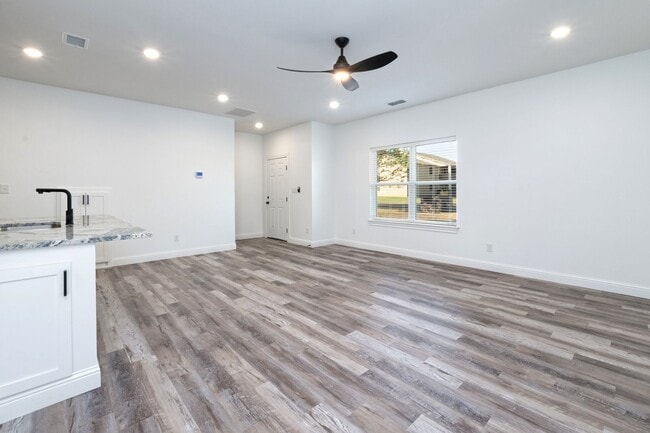 Photo - BRAND NEW DUPLEX NEAR ACU