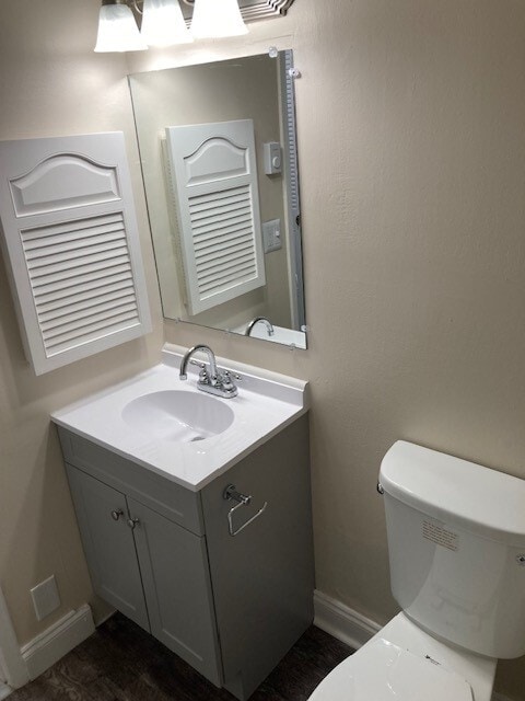 Studio - Bathroom