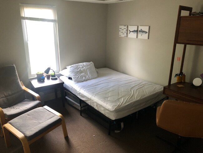2232 W 11th St Unit Up
