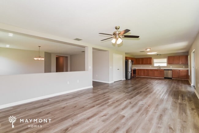 Photo - 4652 Caverns Dr