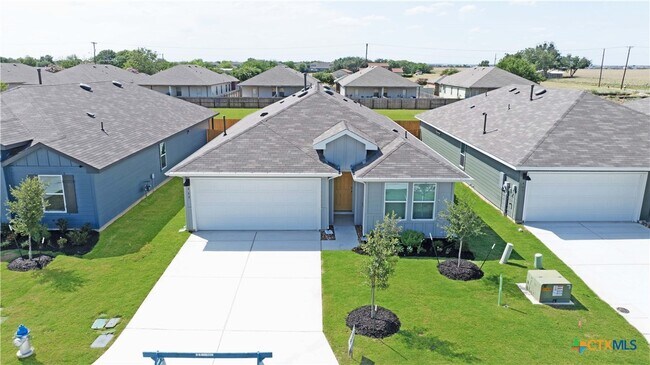 Photo - 465 Payton Dr