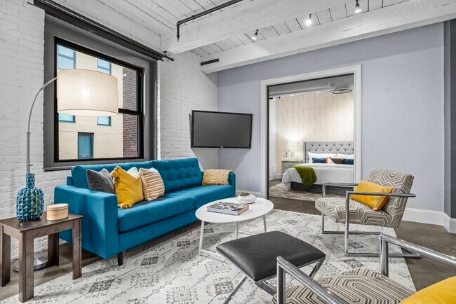 Photo - 90 Wareham St