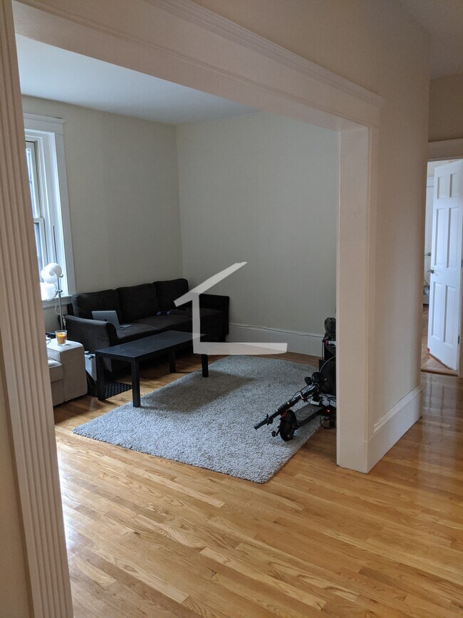 Photo - 66 Marshal St Unit 6