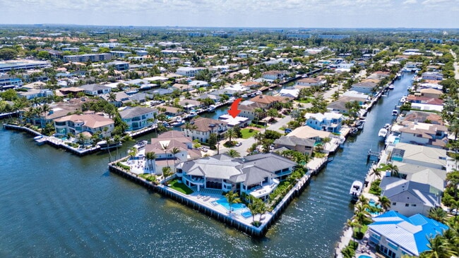 Photo - 856 Dover St