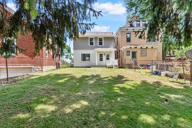 Photo - 350 Ridgewood Ave