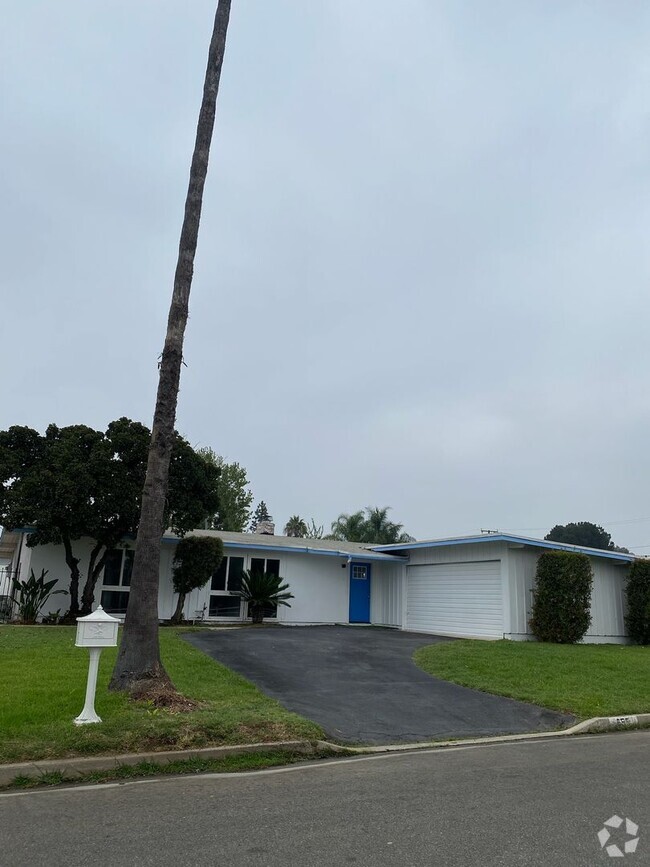 Building Photo - Beautiful 4 Bedroom Home in Covina