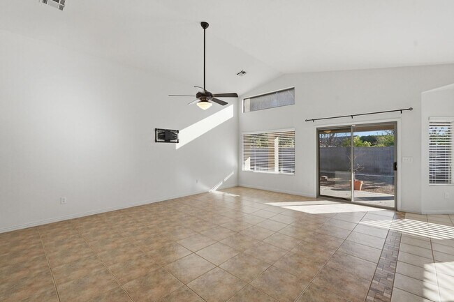 Photo - Four beds! Gilbert Location!