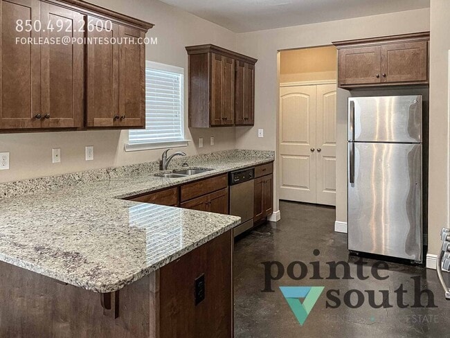 Photo - 12919A Churchill Dr-