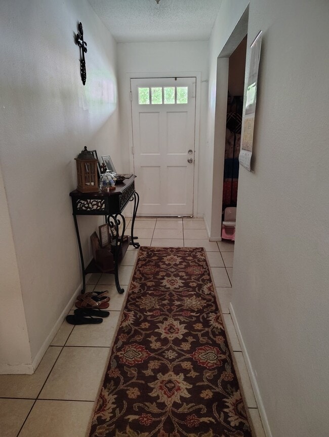 1108 Carefree Cove Dr