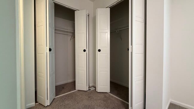 Photo - 4124 Salford Ct
