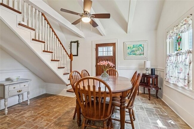 Photo - 926 W 15th Ave
