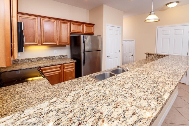 Photo - 862 Fairview Dr