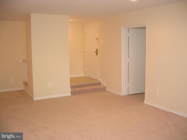 Photo - 11200 Chestnut Grove Square Unit 303