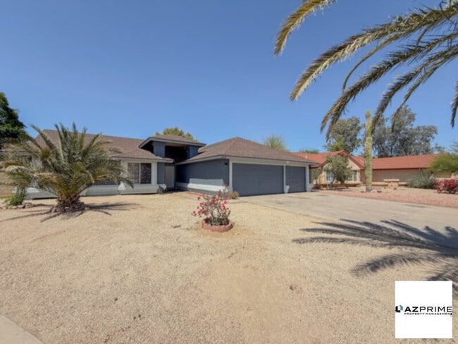 Photo - Gorgeous 5/3 Glendale Retreat with 3-Car Garage!