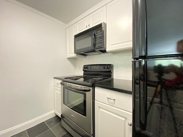 Photo - 1933 Commonwealth Ave Unit 405