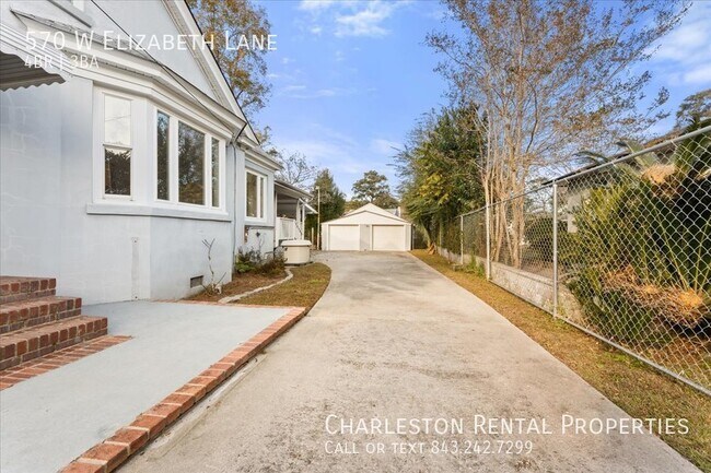 Photo - 570 Elizabeth Ln W