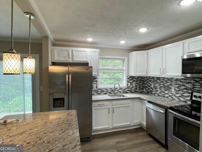 Photo - 3191 Abbeywood Dr