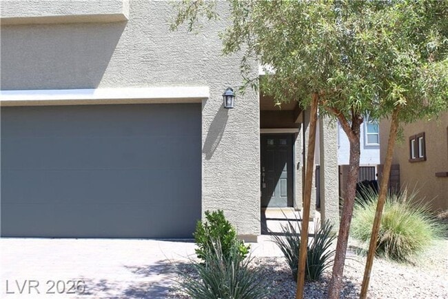 Photo - AMAZING 4 BEDROOM IN THE HEART OF ALIANTE