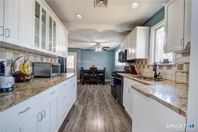 Photo - 96 Cornflower Dr