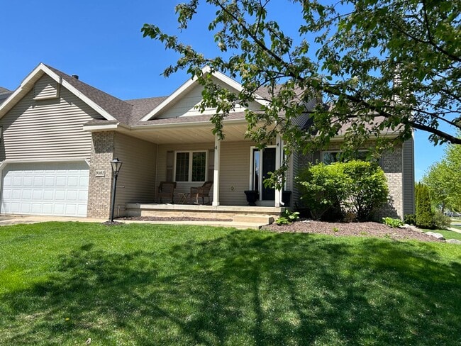 Charming West Side Single Family Home - Charming West Side Single Family Home