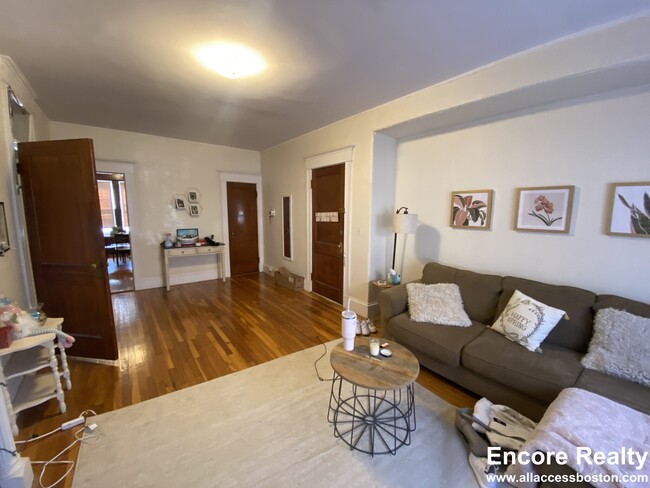 Photo - 116 Englewood Ave Unit 13