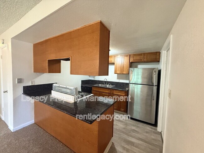 Photo - 4834 50th Ave