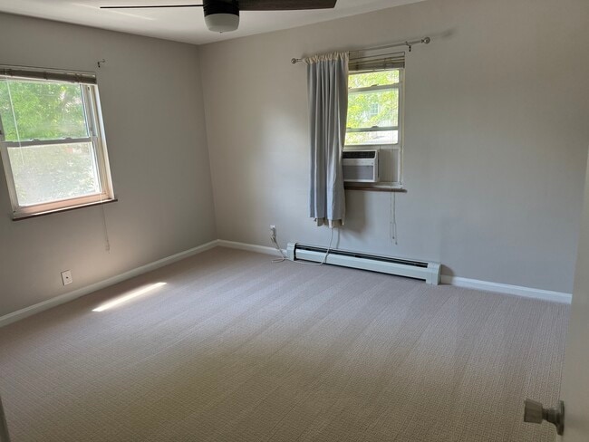 Photo - 2317 Monroe Ave Unidad 1