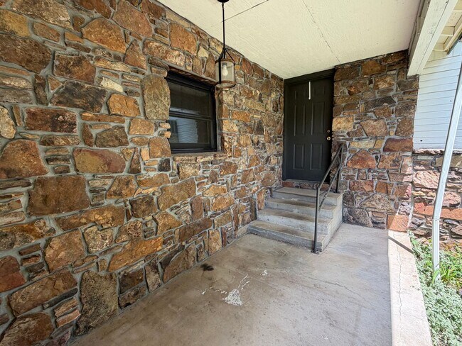 Photo - 475972 E 740 Rd
