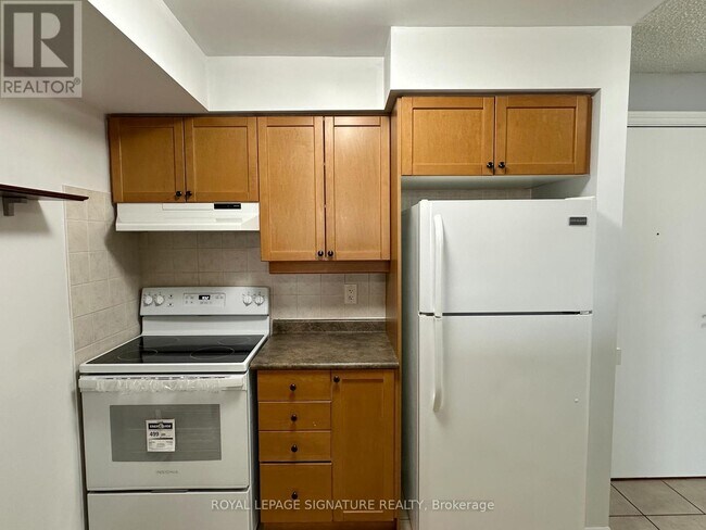 Photo - 700 Humberwood Blvd Unit 822