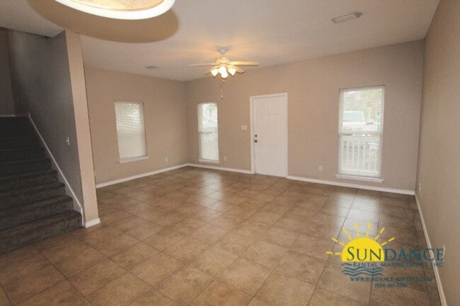 Photo - Beautiful 3 Bedroom Home With A Community Pool