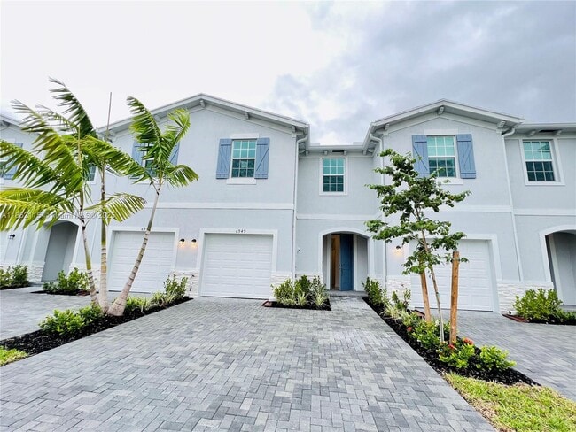 Photo - 6949 Harbours Edge Ave Townhome
