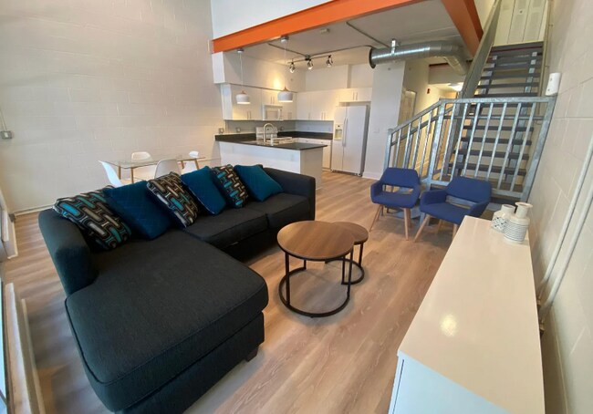 Photo - 2515 SW 35th Pl Apartment