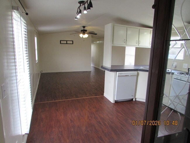 Photo - 110 Cherylton Dr