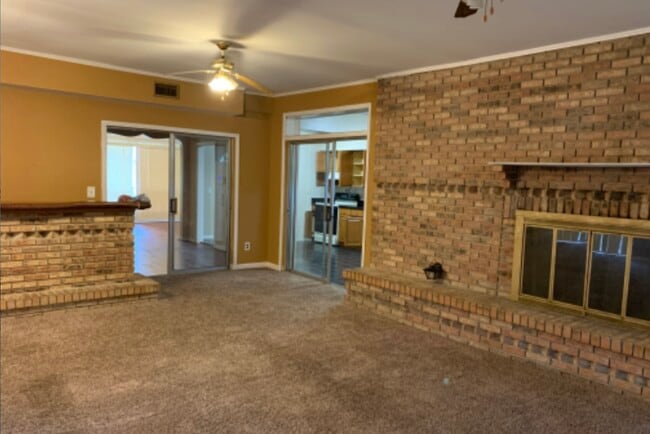 Photo - 1504 W 24th St