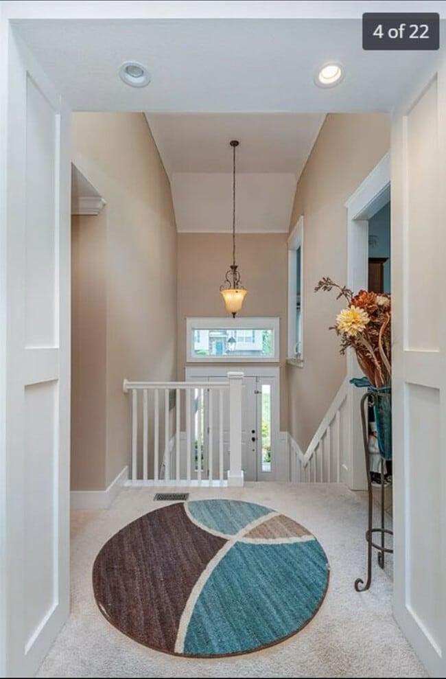 Photo - 6365 Frankfurt Rd