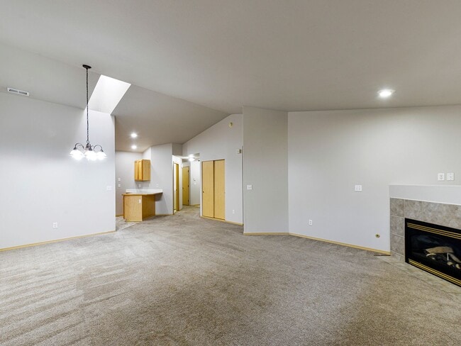 Photo - 22471a Unidad 12110