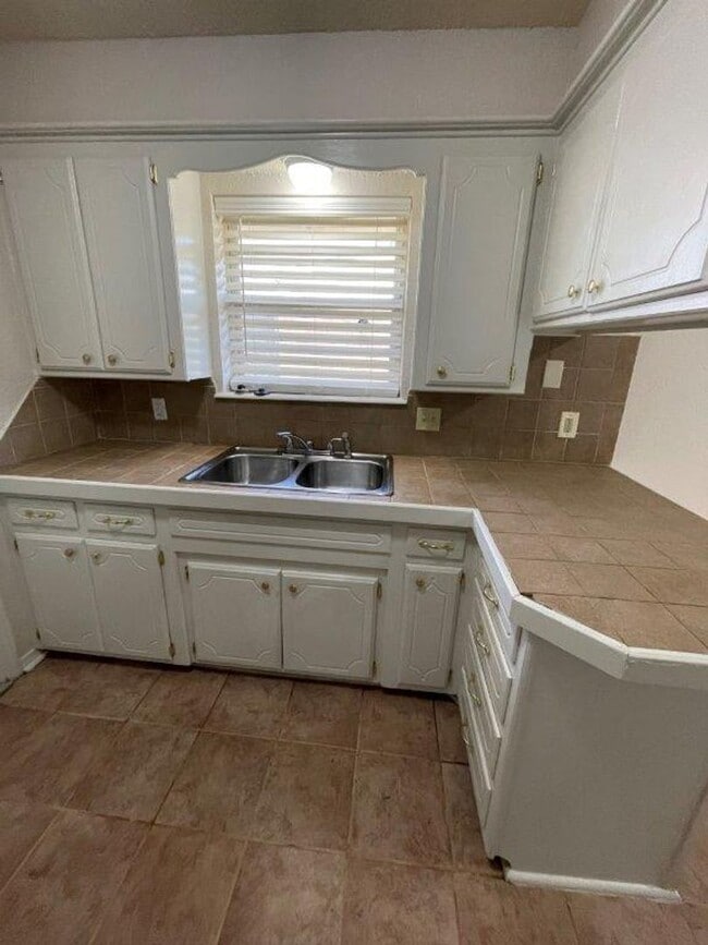 Photo - Military Discount available! Updated 3 bed...