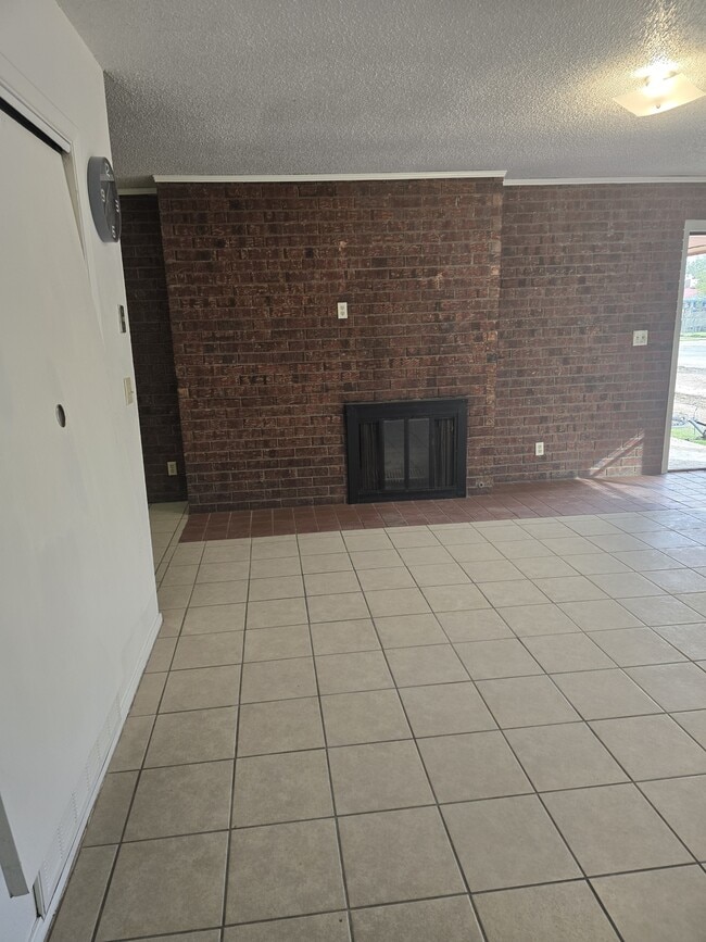 Photo - 712 S Washington Ave