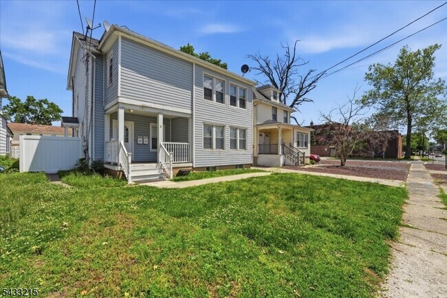 122 S Lincoln Ave