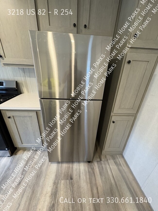 Photo - 3218 US 82-R 254