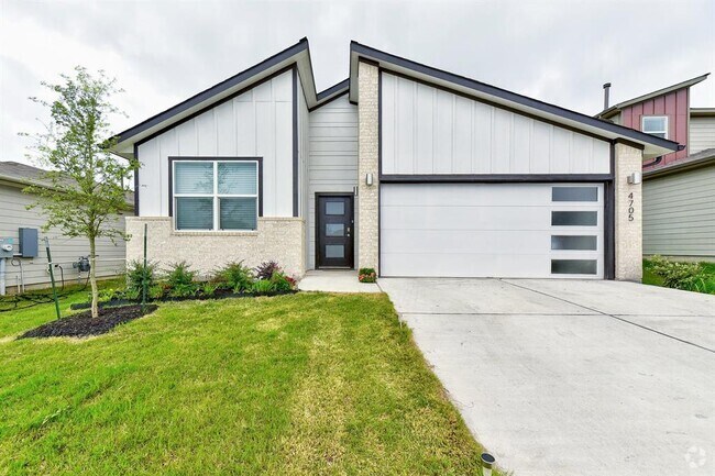 Building Photo - 4705 Canongate Dr Rental