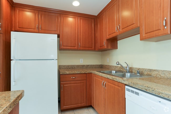 2 Bedroom