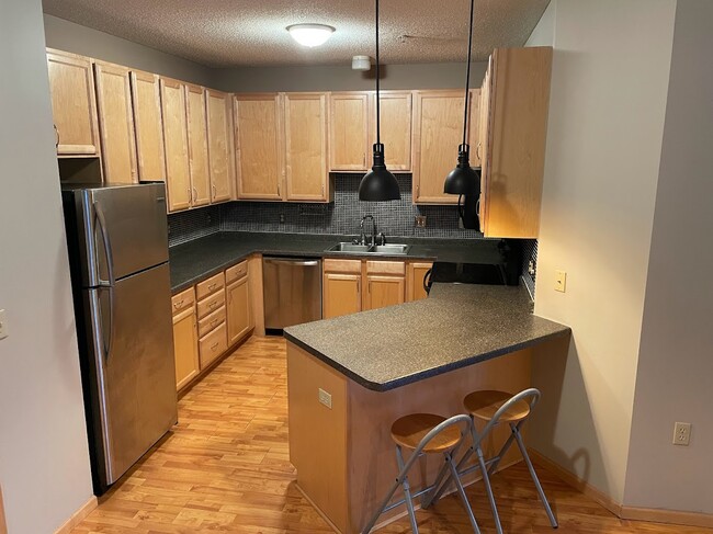 Kitchen - 2530 E 34th St Condo Unit XXX
