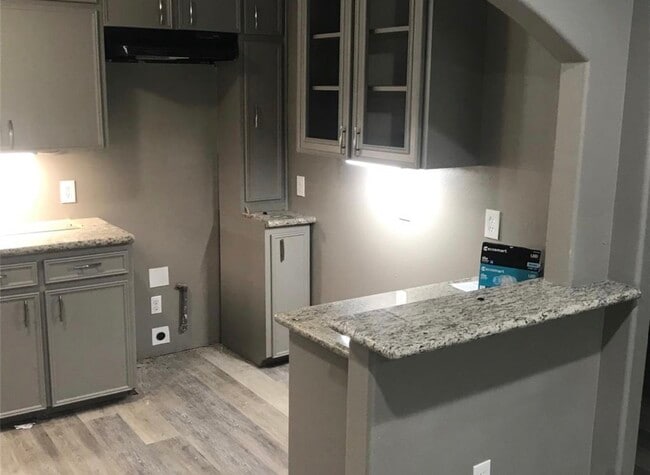 Photo - 2515 Jackson